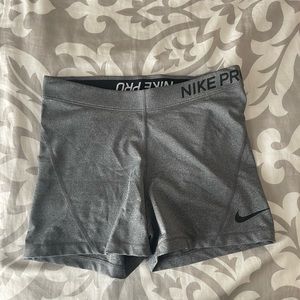 Nike Dri-Fit shorts - grey - L